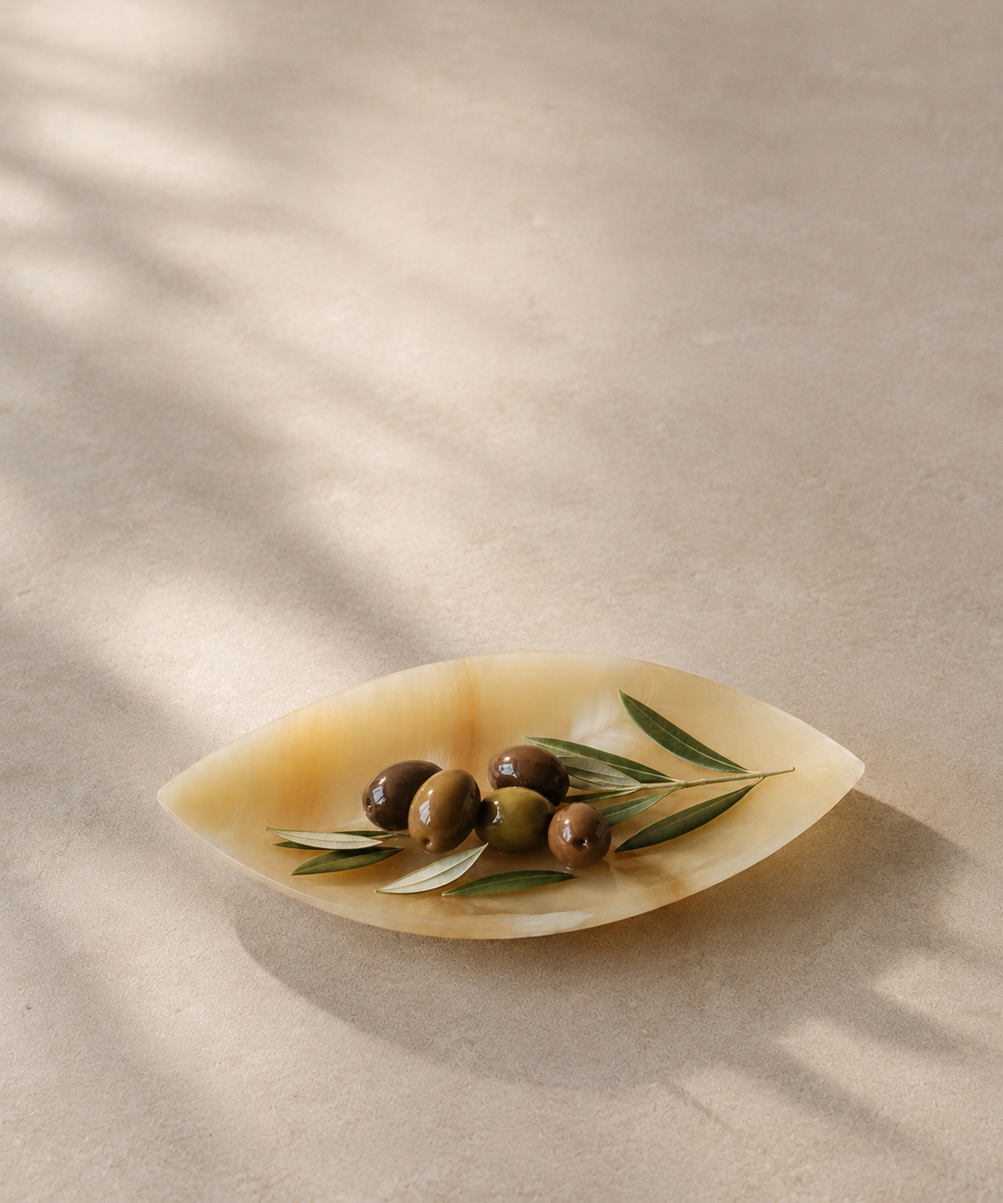 Alabaster eye plate in green