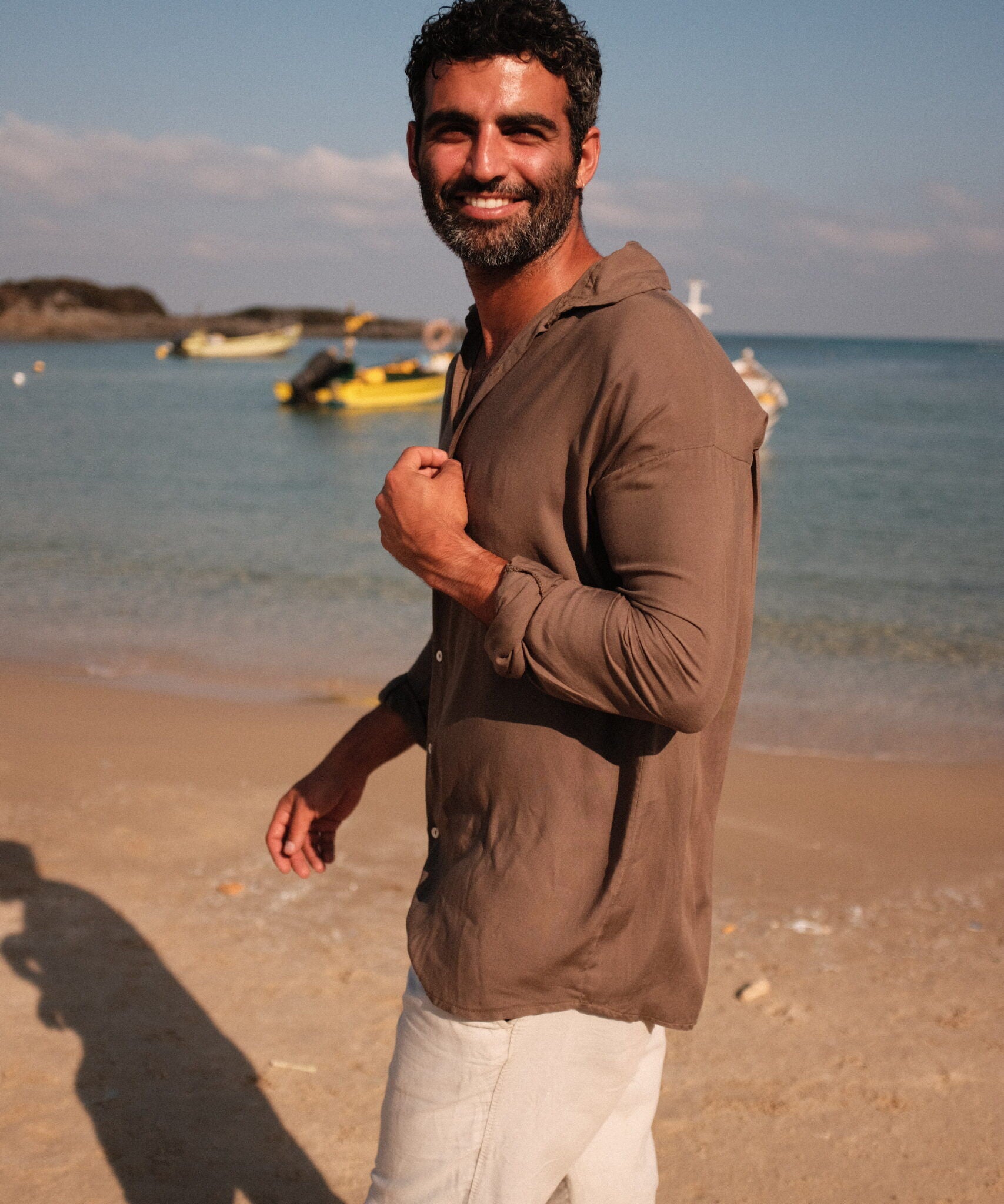 Men's Buttoned Shirt